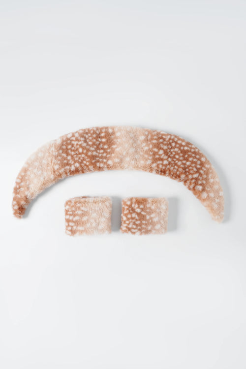 My True Form Fawn Fur Collar + Cuff Set (Light Brown) - Angel Ruche