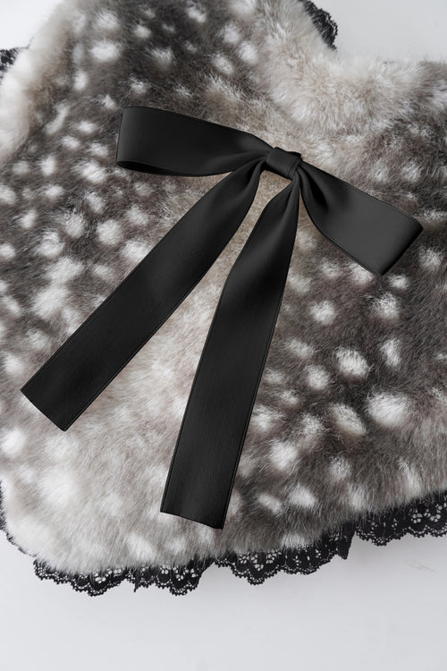 My True Form Fawn Heart Bag (Black)