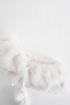 Sugar Pom Fur Pullover Cape (White)