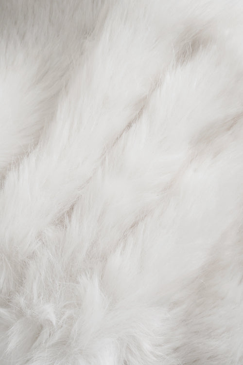 Sugar Pom Fur Pullover Cape (White) - Angel Ruche