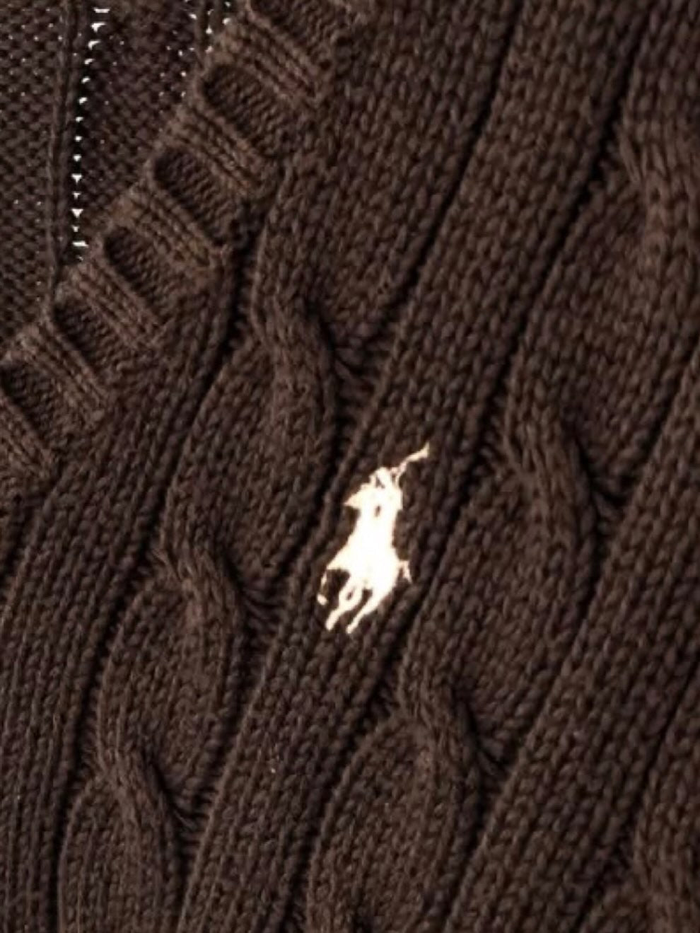 Soft Knit Sweaters: Romantic Guide to Aesthetic Layering
