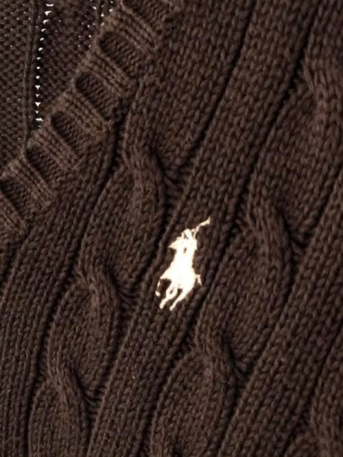 Soft Knit Sweaters: Romantic Guide to Aesthetic Layering