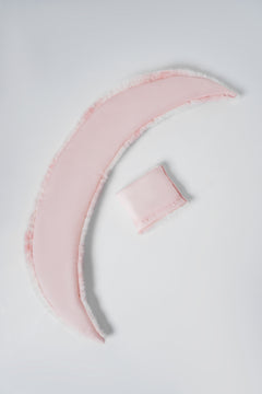 My True Form Fawn Fur Collar + Cuff Set (Pink)