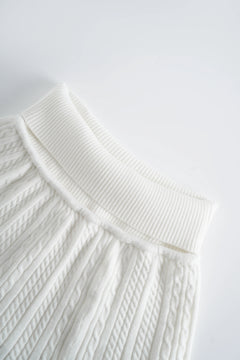 Marshmallow Cable Knit Skirt (White)