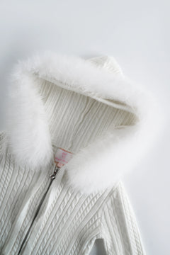 Fur Trim Marshmallow Cable Knit Cardigan (White)