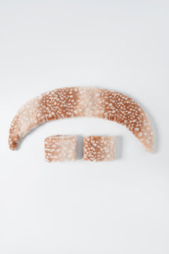 My True Form Fawn Fur Collar + Cuff Set (Light Brown)