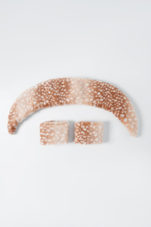 My True Form Fawn Fur Collar + Cuff Set (Light Brown)