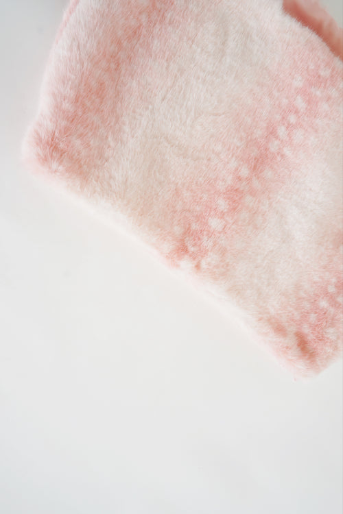 My True Form Fawn Mid-Rise Fur Lace Skirt (Pink)