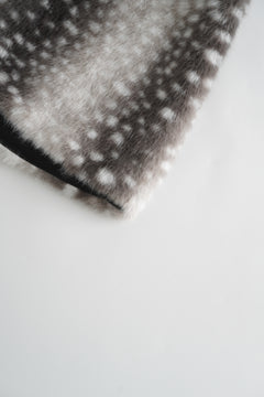 My True Form Fawn Mid-Rise Fur Lace Skirt (Black)